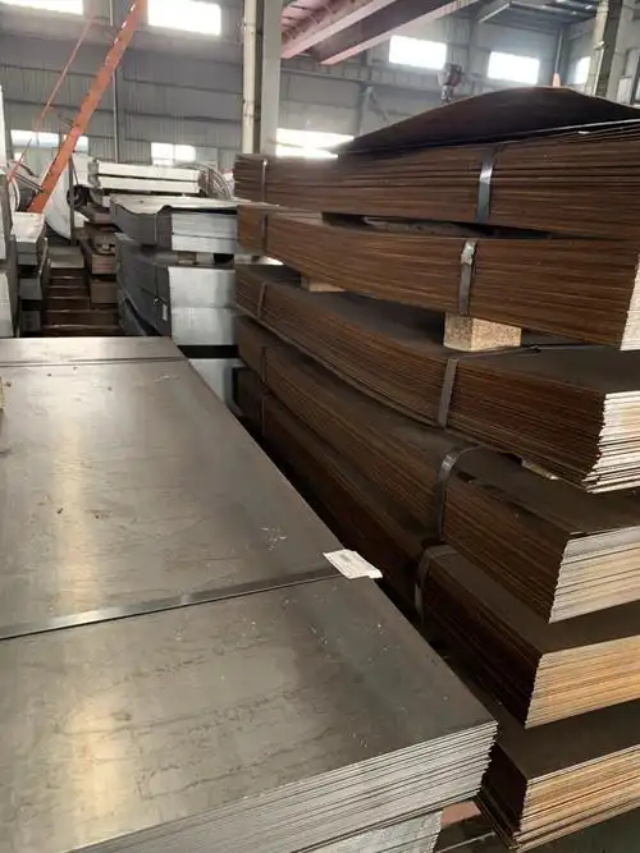 察哈尔右翼后考登钢板销售